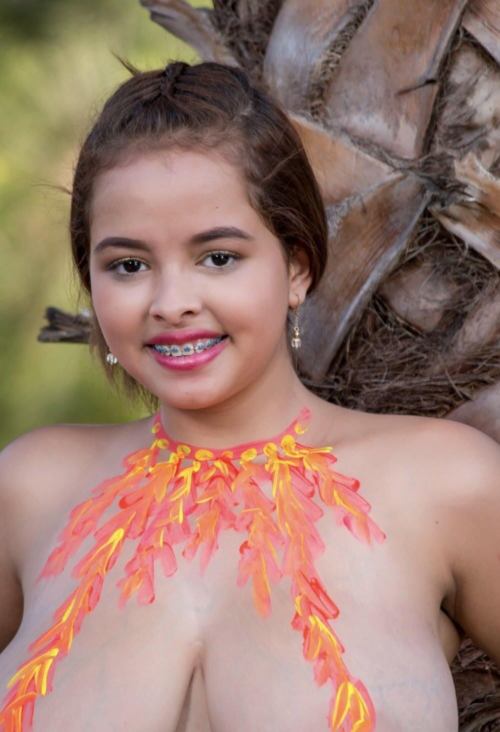 Jasmin model 