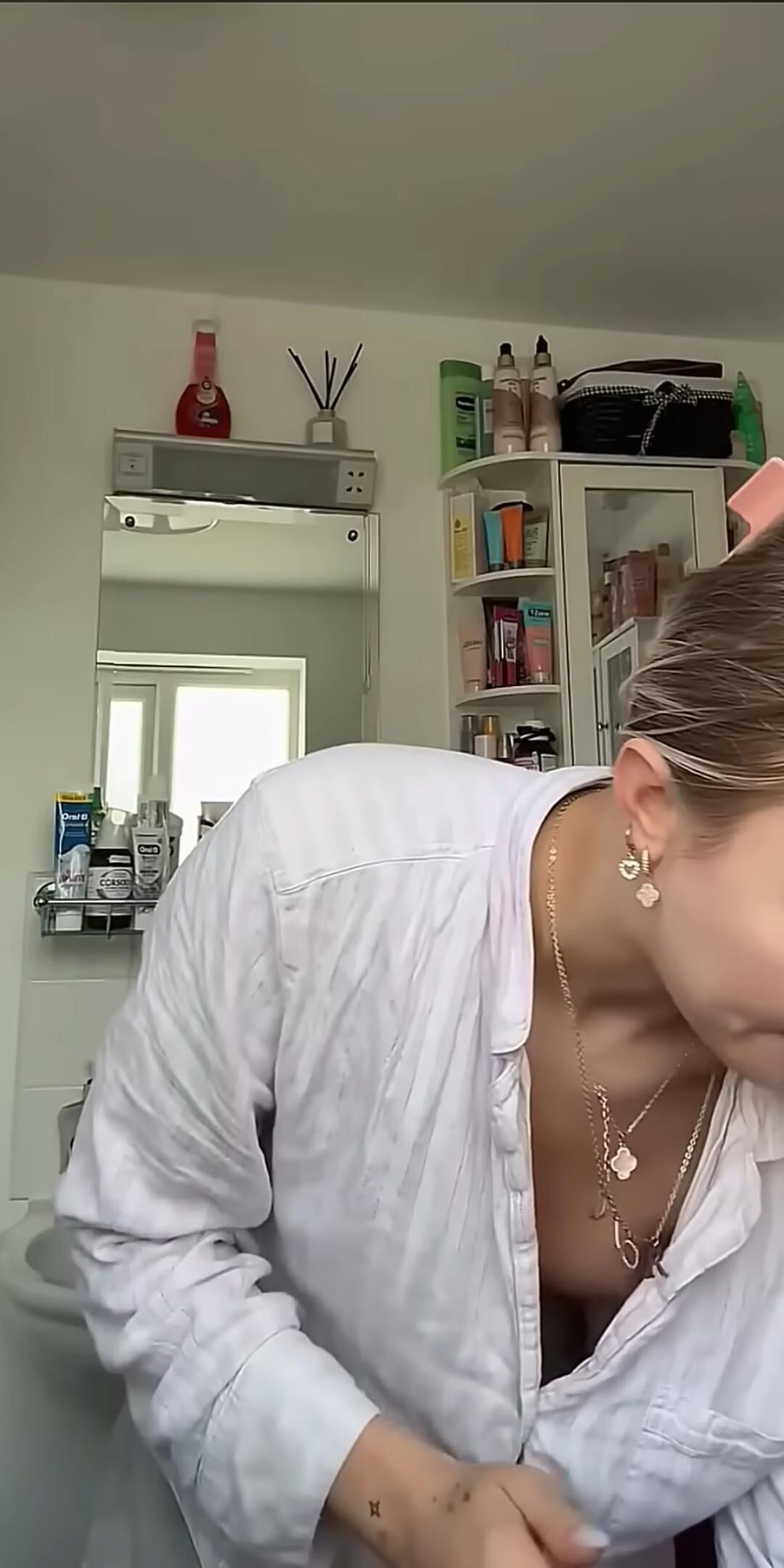 Даунза на YouTube