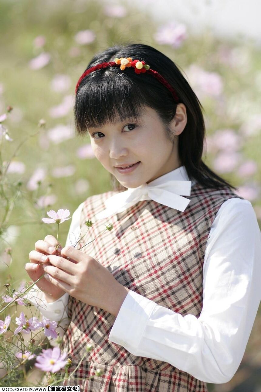 Japanisches Nacktmodell Yuria Hidaka