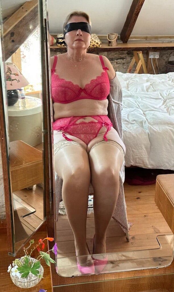 So sexy Emily aus Großbritannien