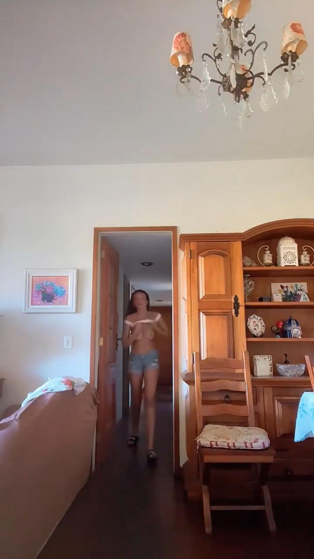 Elle a oublié que son appareil photo était sur