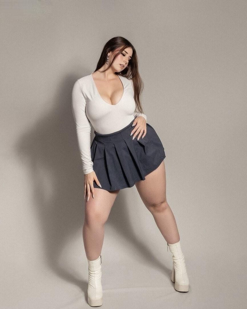 Mariana Big Culo Big Boily Beauty Morette Girl Mezcle Hot Shots
