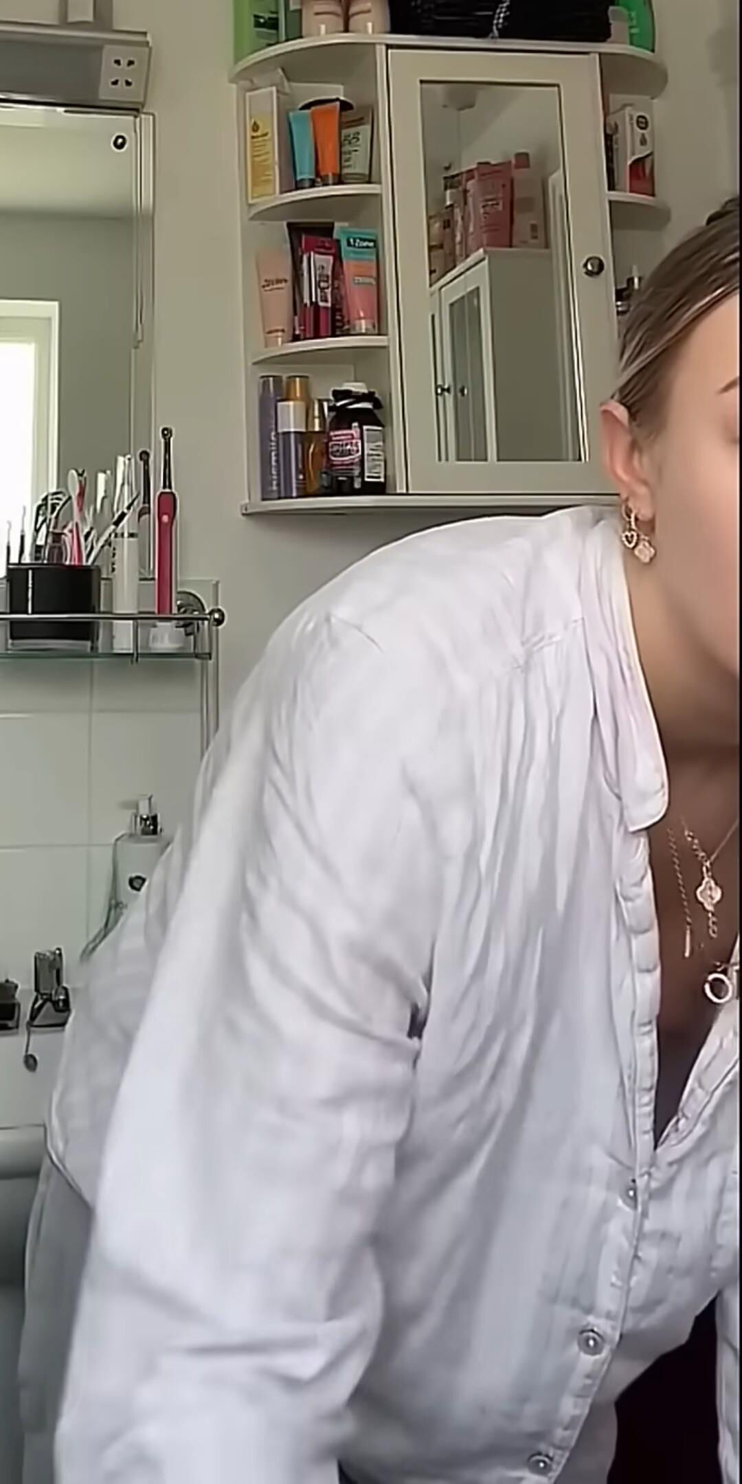 Даунза на YouTube
