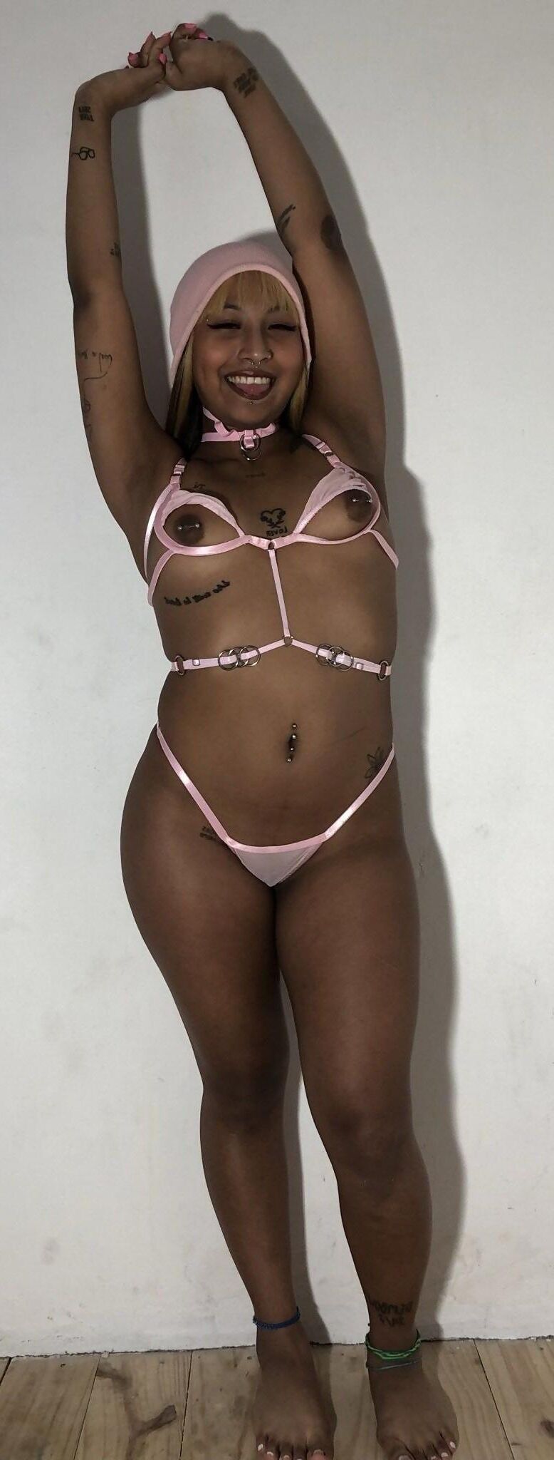 Skinny Latina Reddit User FeelMove