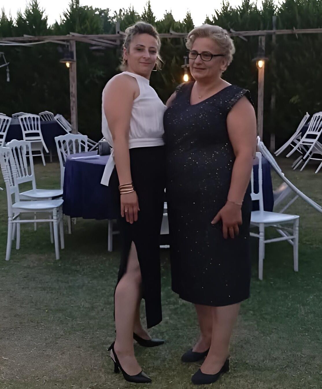 Türkische reife Dame Bilder