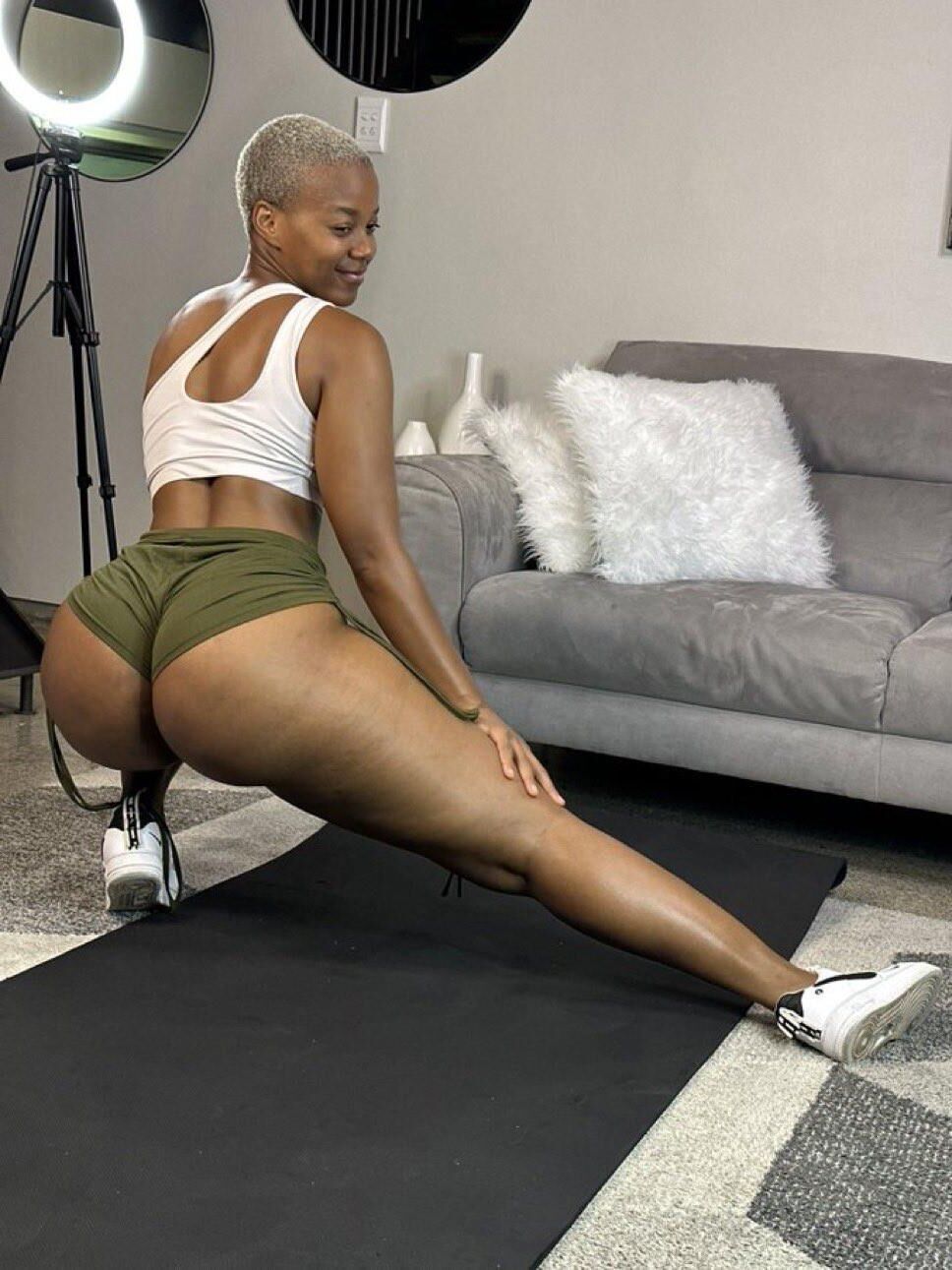 Social media boobs and butts 