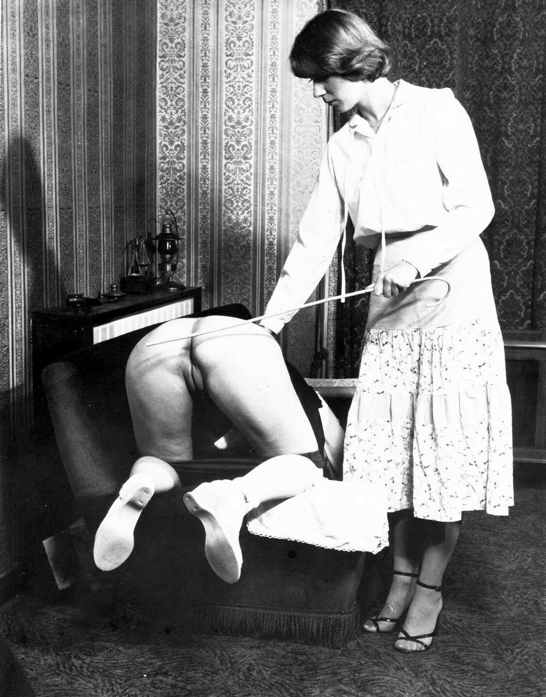 Retro Spanking Martinet Volume Number 
