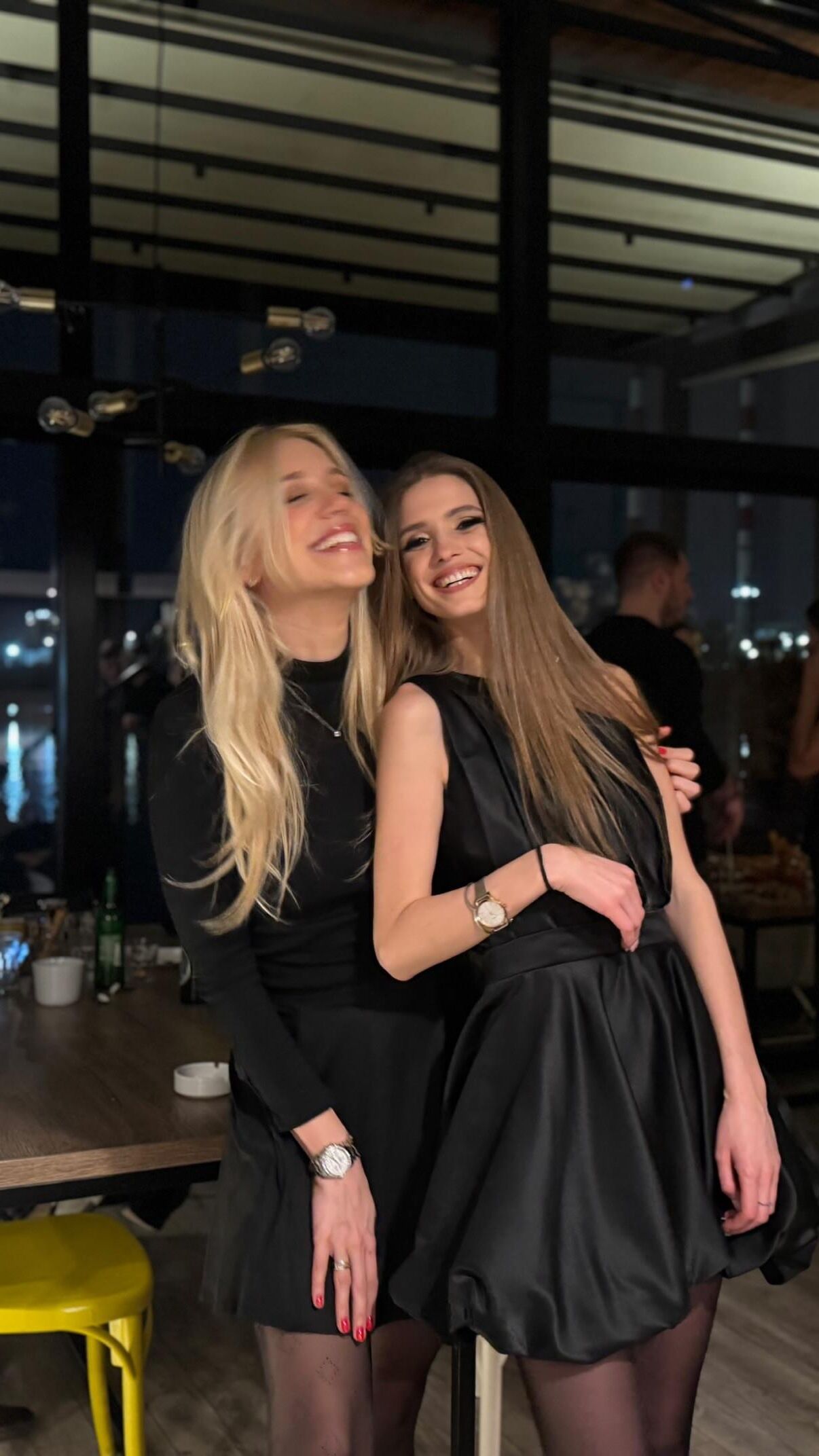 Serbian sluts/Srbija,kucke mix, domace drolje za drkanje 