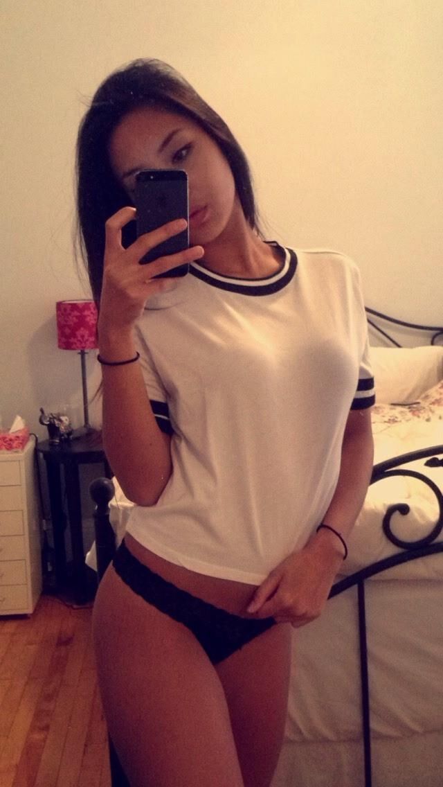 The Pinnacle of Asian Selfies (Tumblr Babes) 