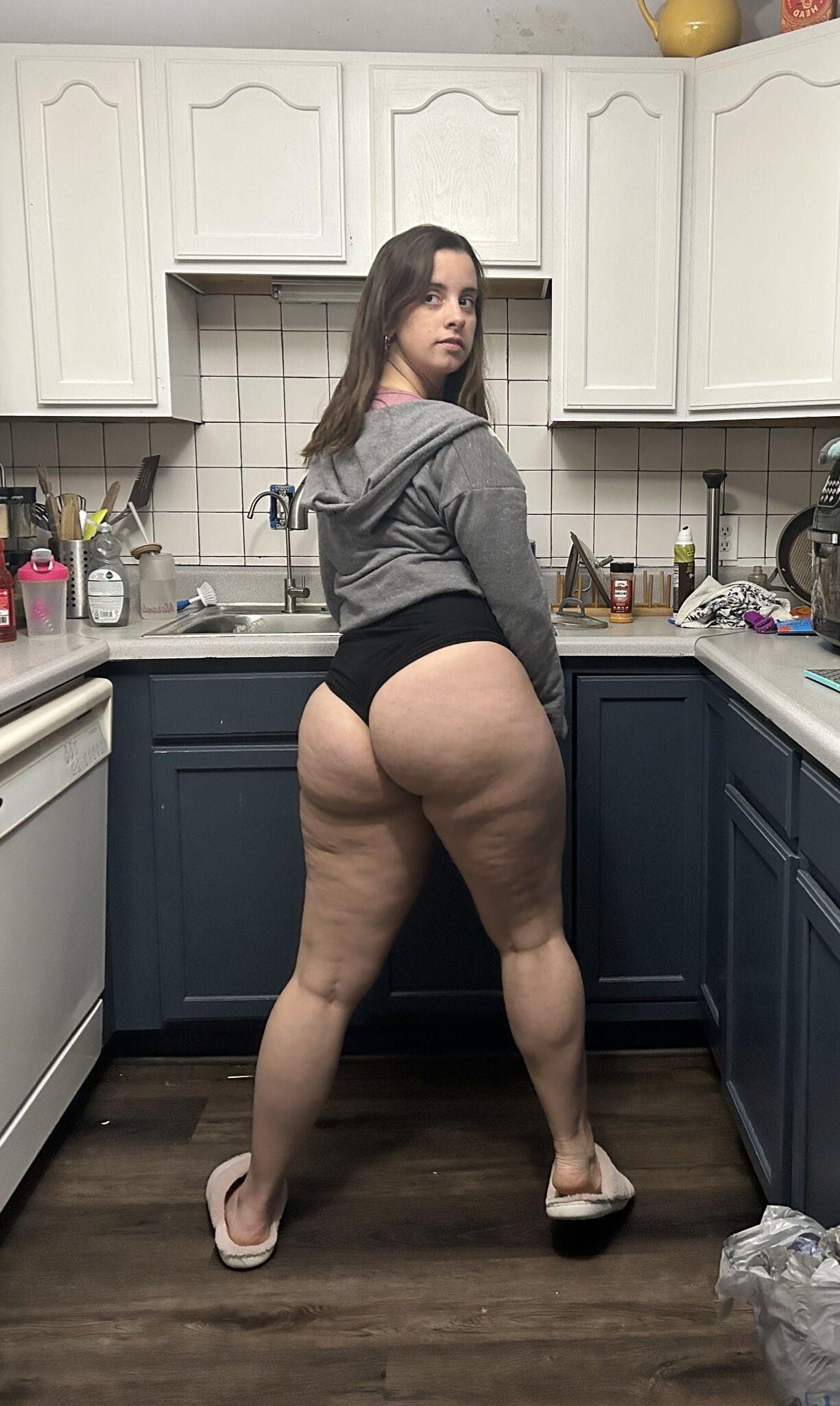 PAWGS N MORE
