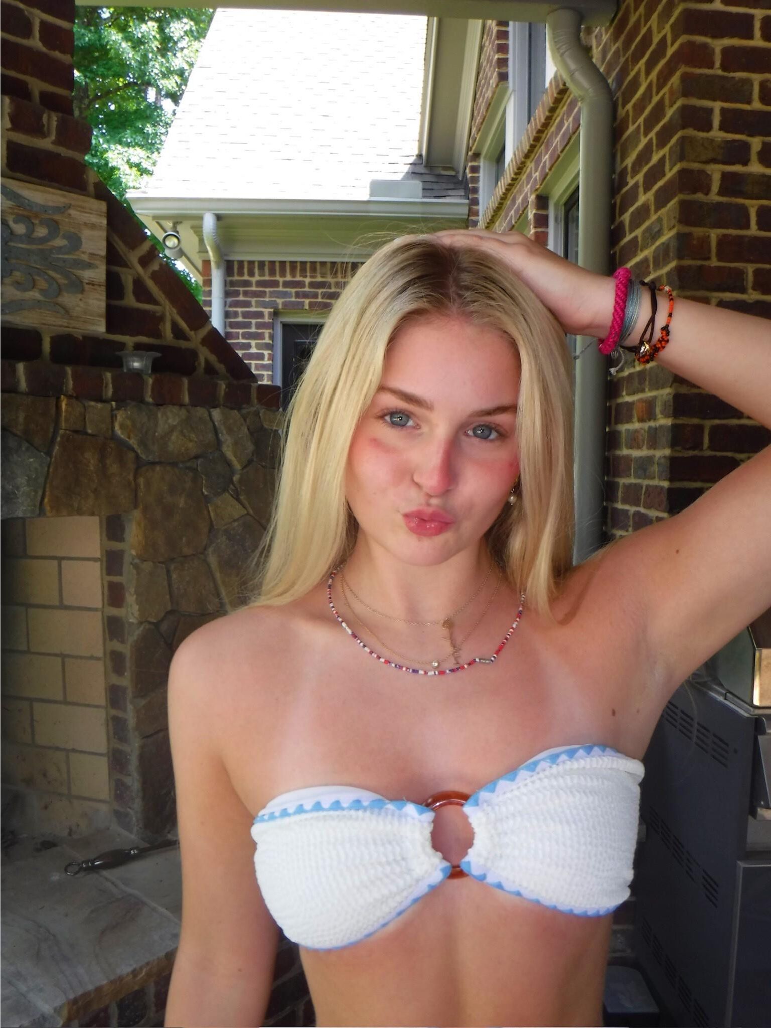 Aly m