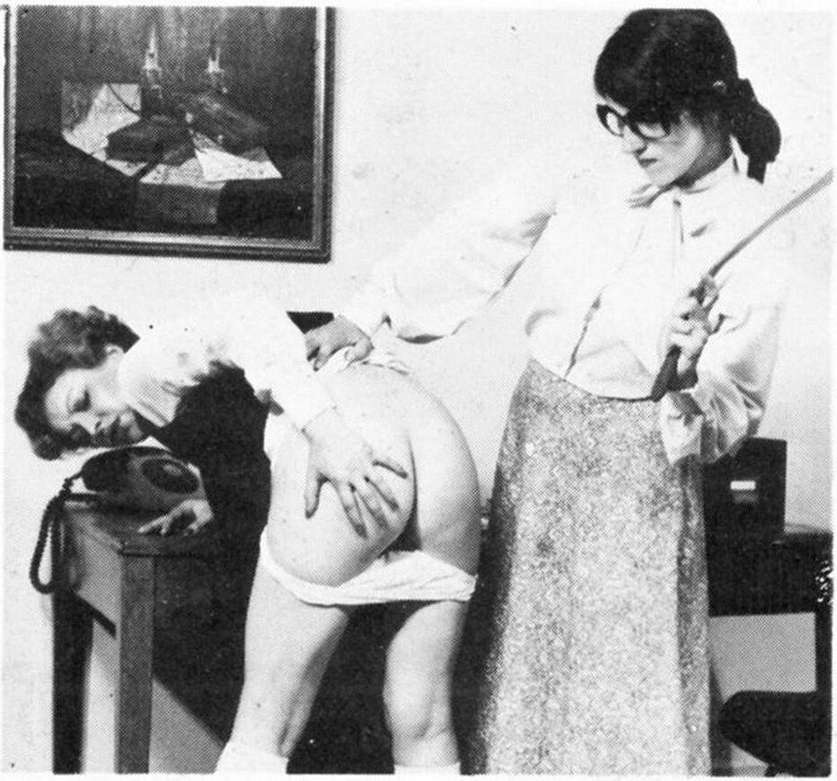 Retro Spanking Martinet Misc