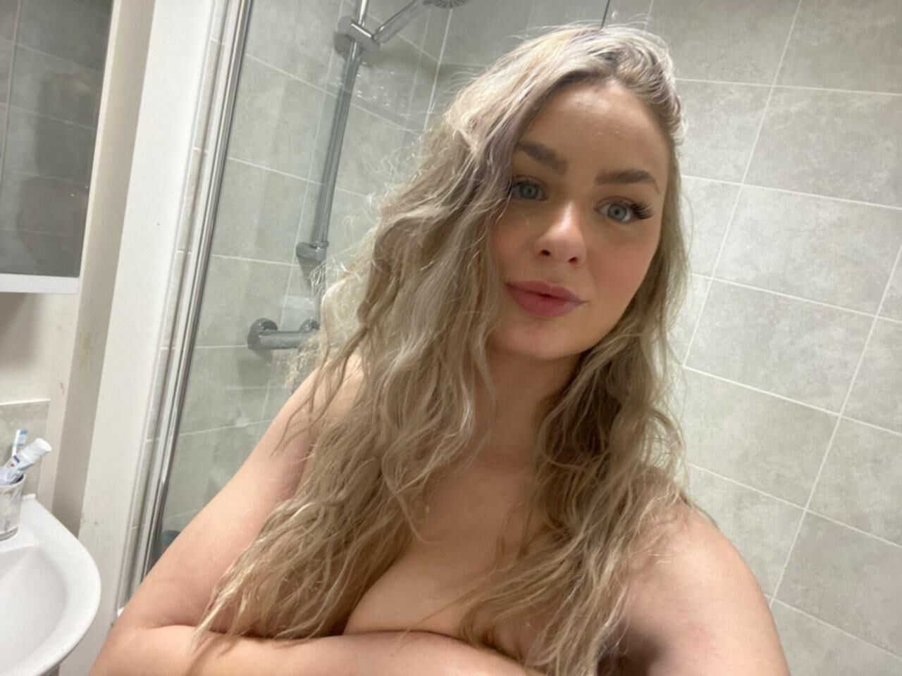 UK slut Chloe