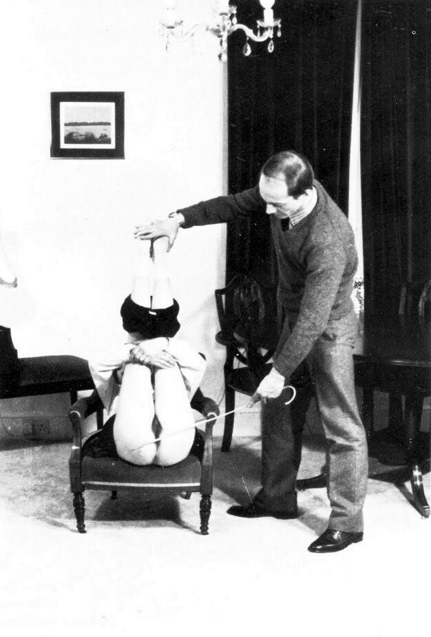 Retro Spanking Martinet Volume Number 