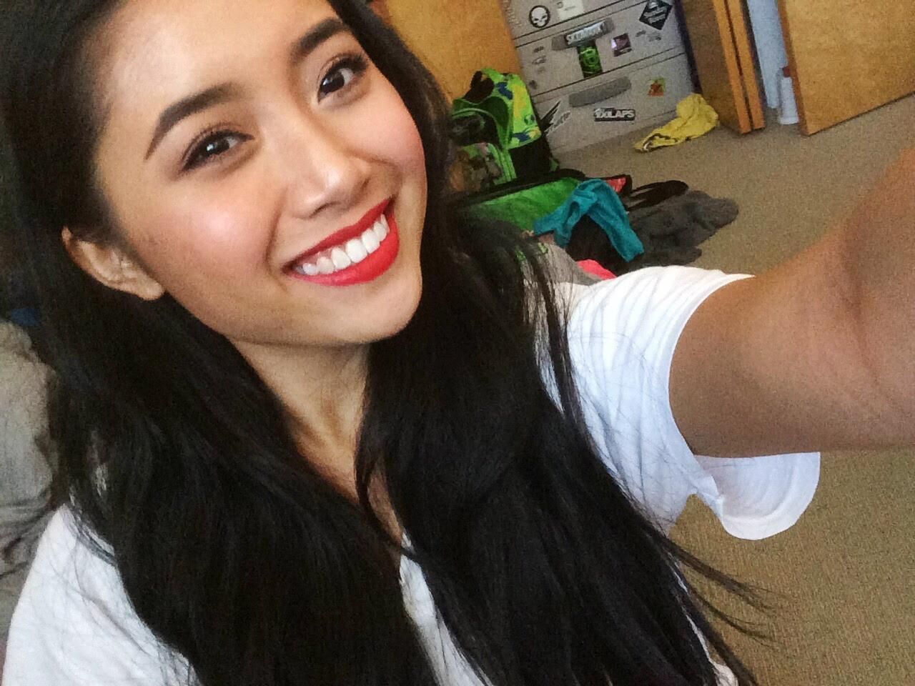 The Pinnacle of Asian Selfies (Tumblr Babes) 