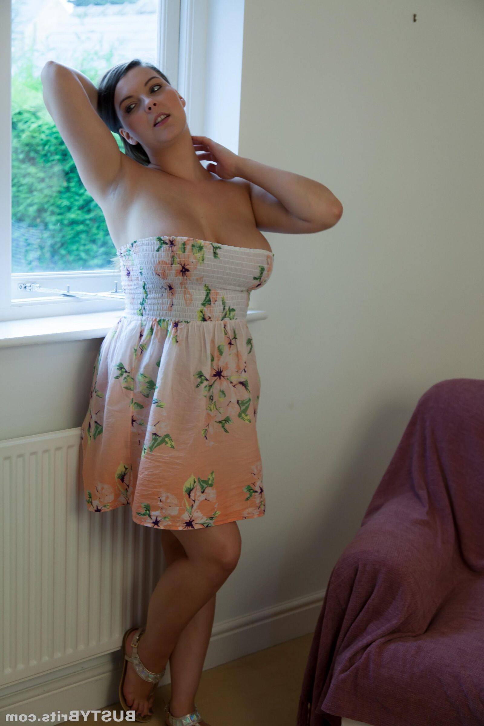 Nothing But MILFs . Toni Leanne. Curvy English MILF