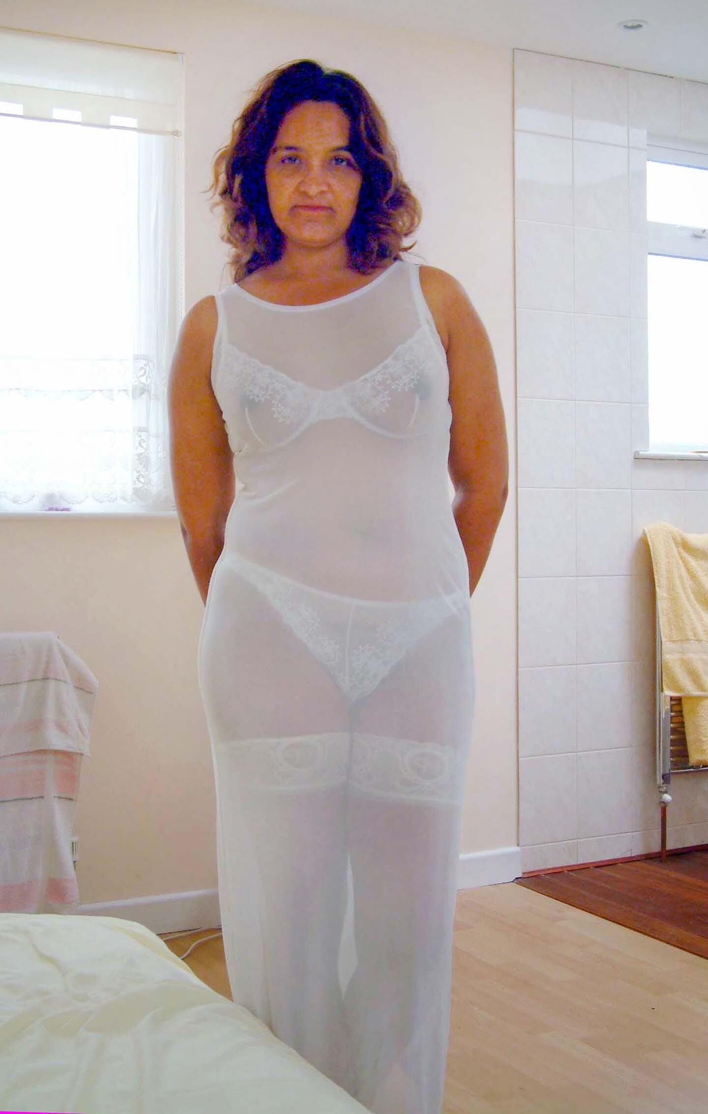 Experimente a roupa de discoteca