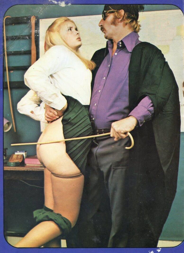 Retro Spanking Martinet Volume Number 