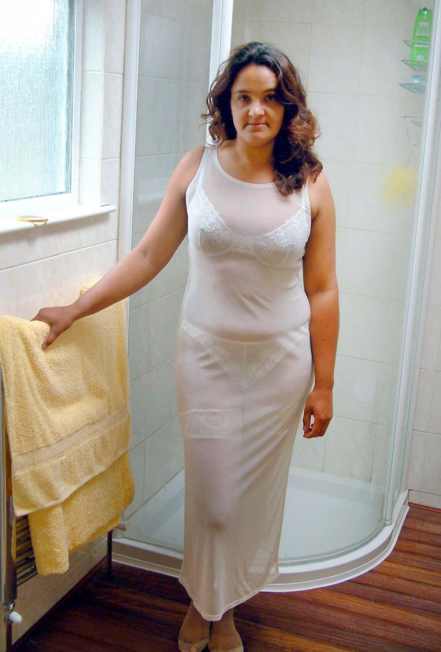 Experimente a roupa de discoteca