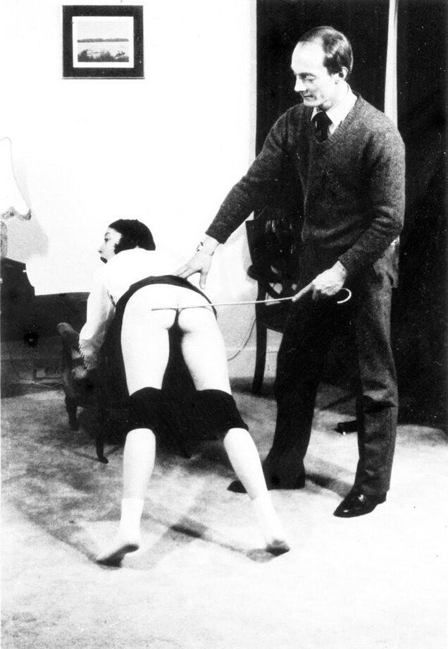 Retro Spanking Martinet Volume Number 