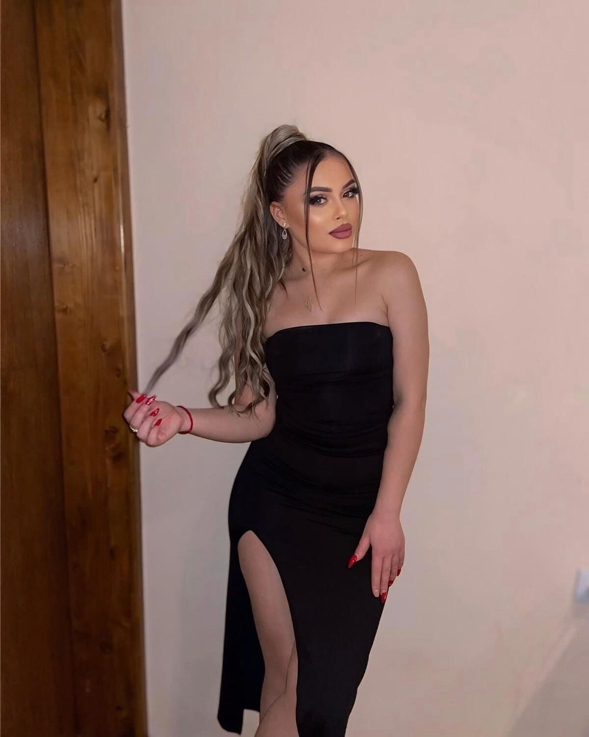 Serbian sluts/Srbija,kucke mix, domace drolje za drkanje 