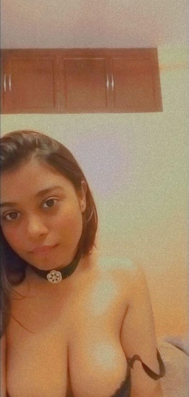 セクシーなインドの女GF
