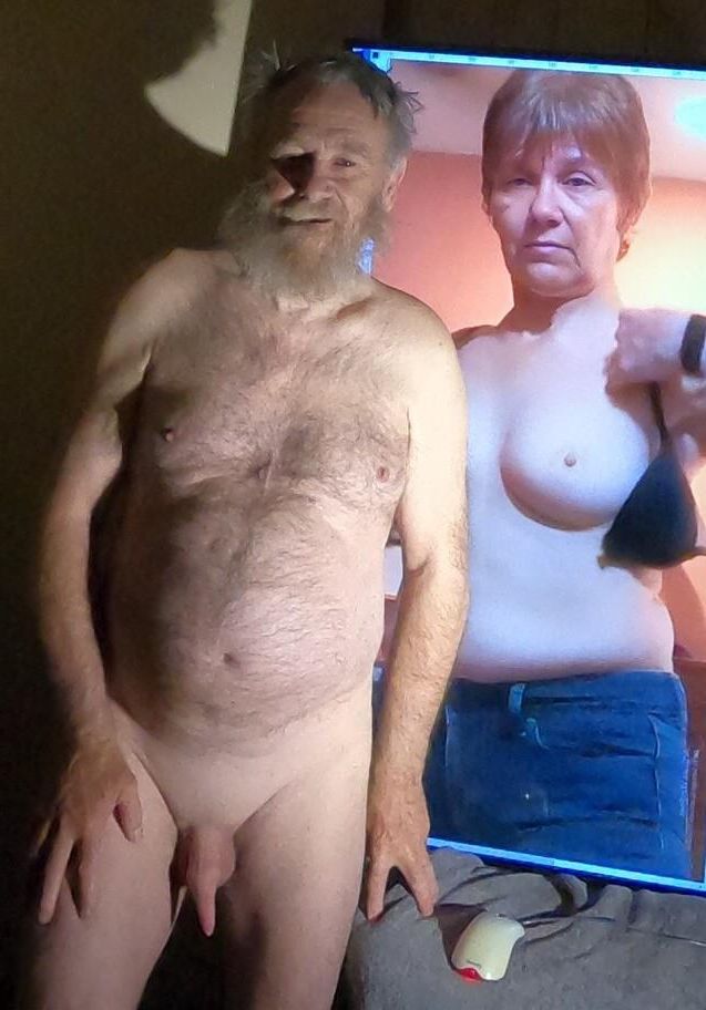 Chris liebt es, seine Frau aufzudecken