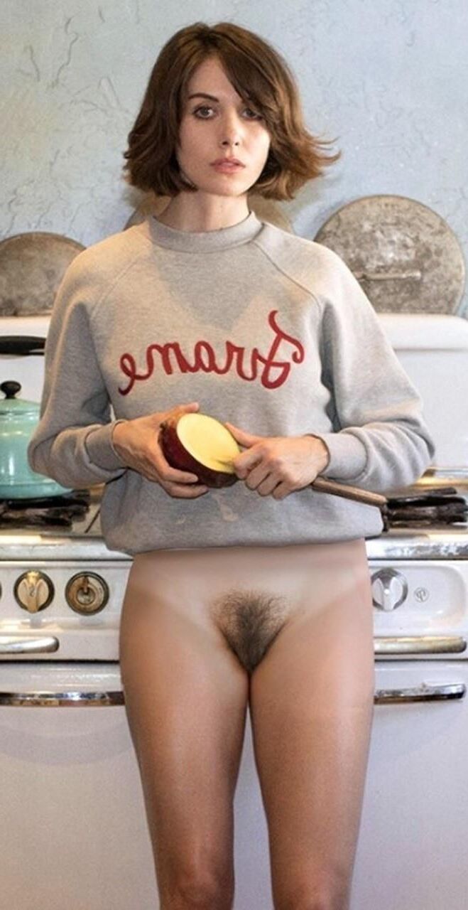 Pussies imagine her heaven BOTTOMLESS