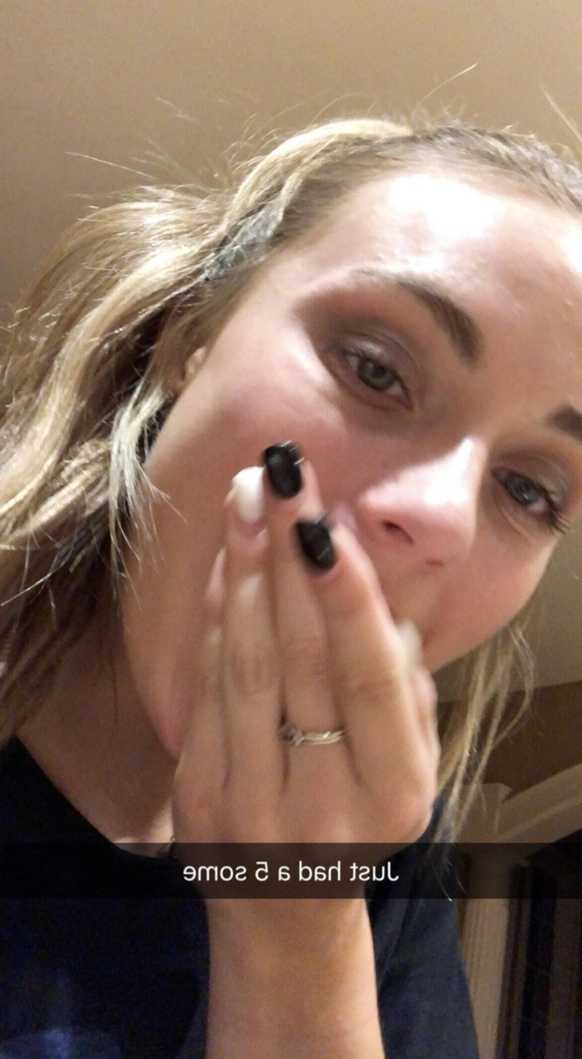 Loira sacanagem Allie
