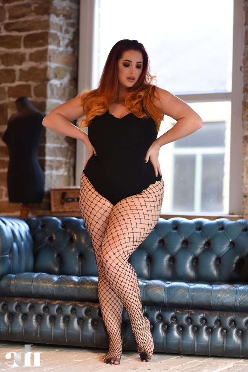 Busty Redhead Chubby Lucy Vixen [NBC] #