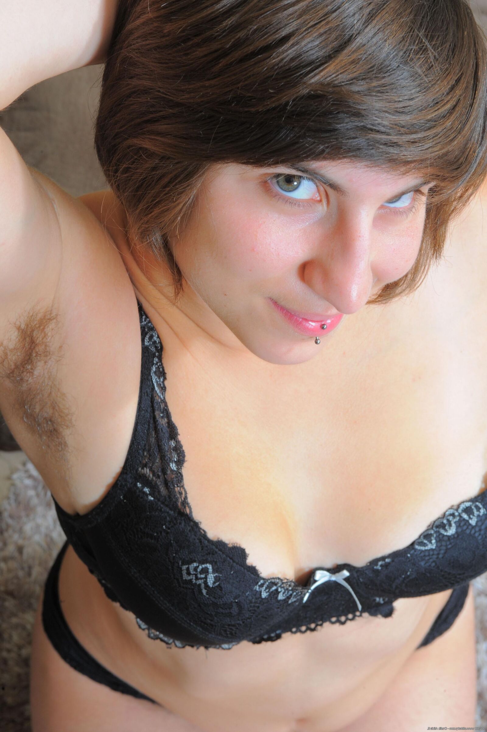 Hairy Zooey (zooASI_ xxx)