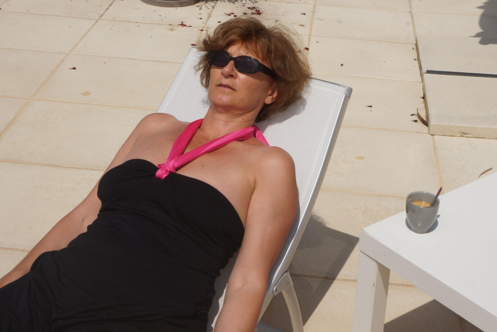 Una dama francesa en casa presumir