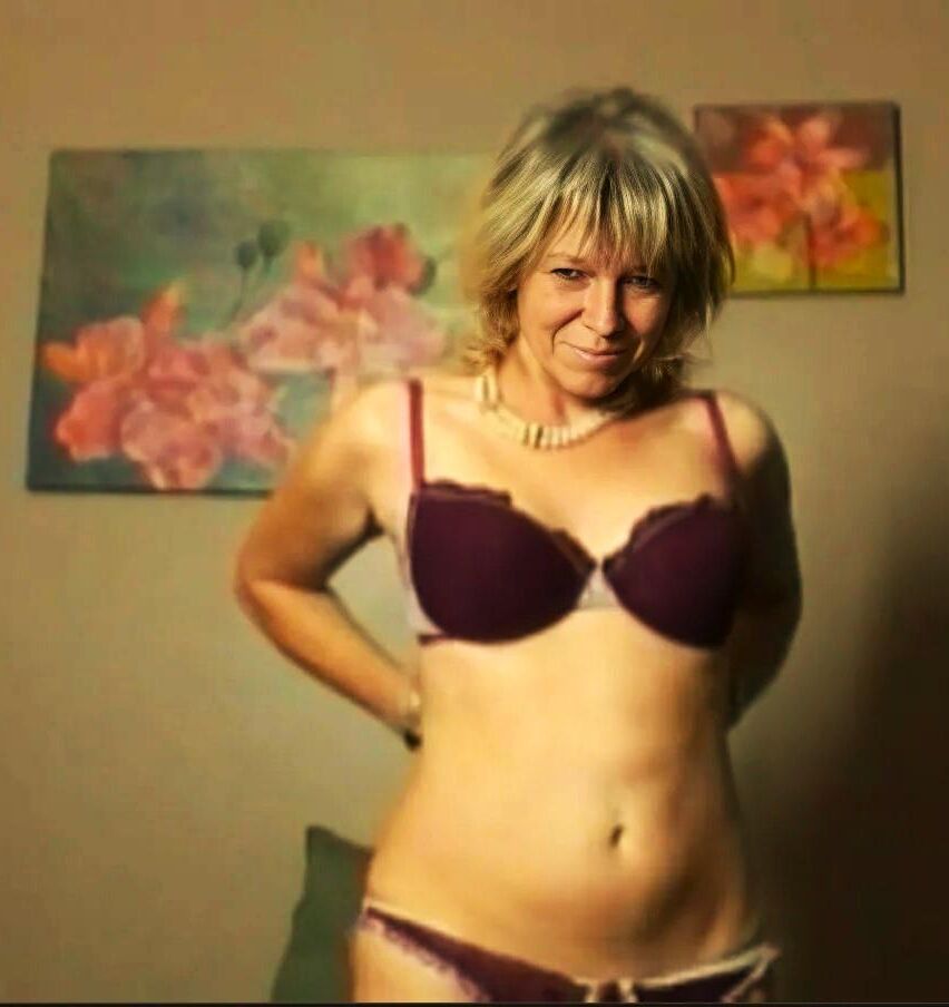 Scout MILF