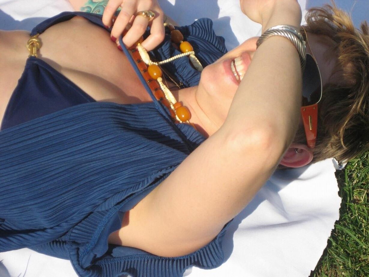Downblouse / Nippelrutsche