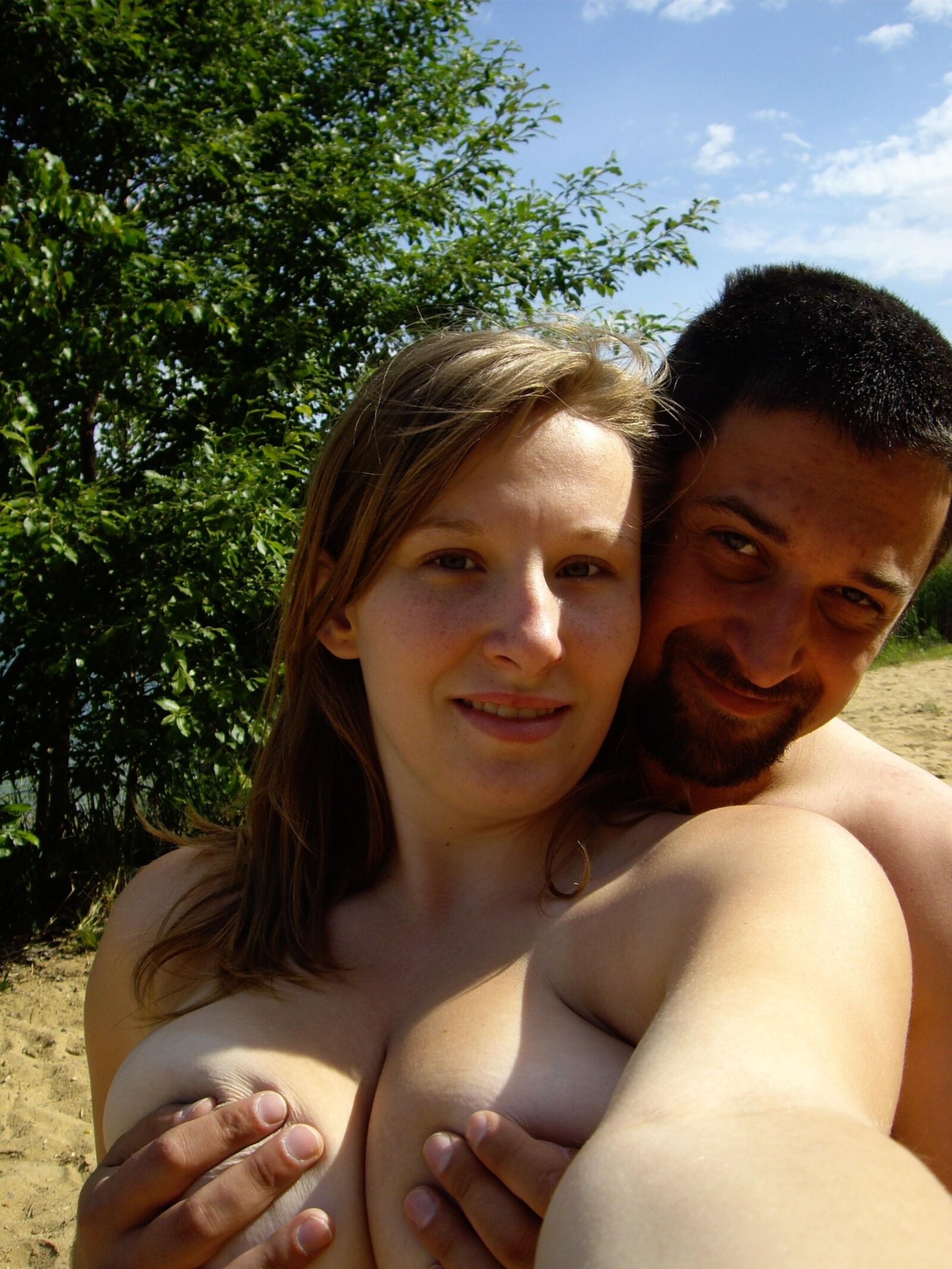 Butterface Babe mit großen Titten