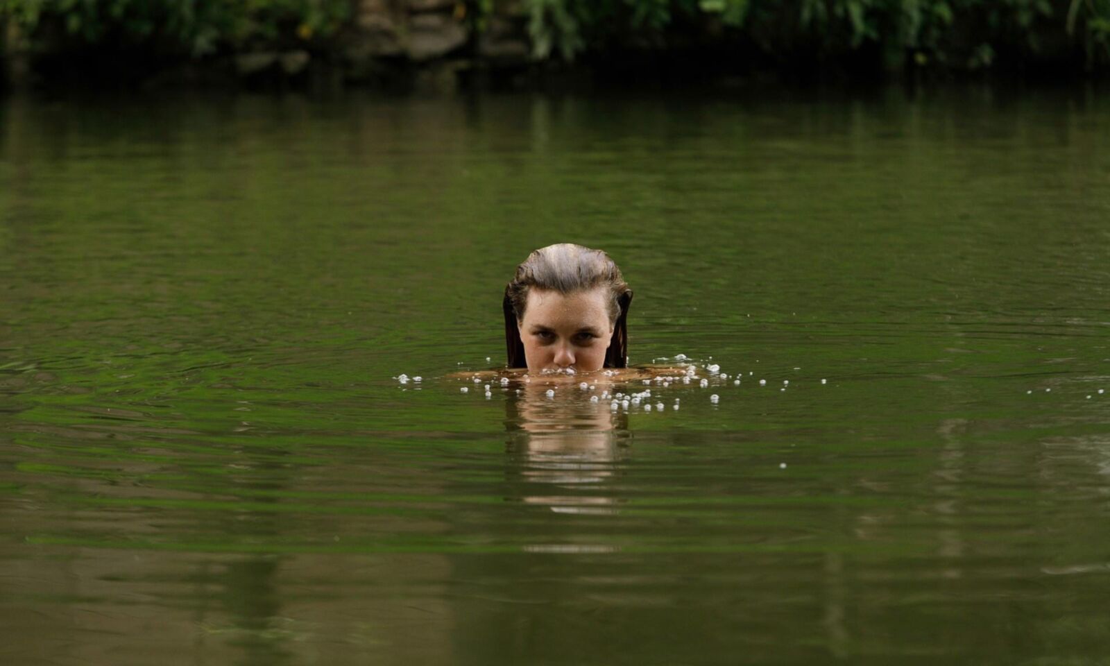 Young Nanna Sexy (NN) Making a splash