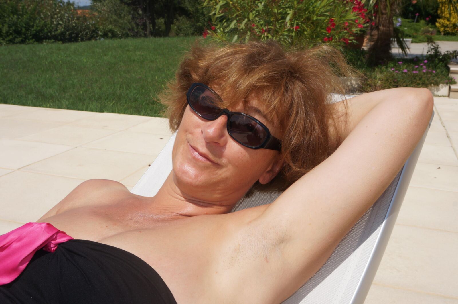 Una dama francesa en casa presumir