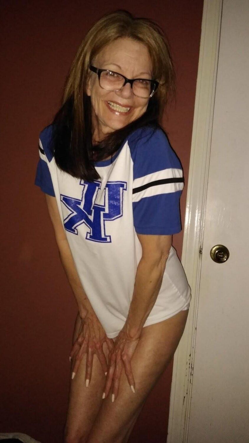 Hot Milf Claudette aus KY