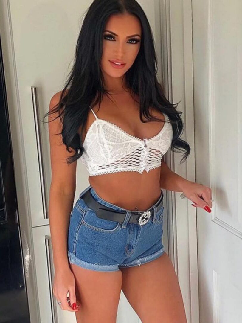 Stunning UK Chavs 