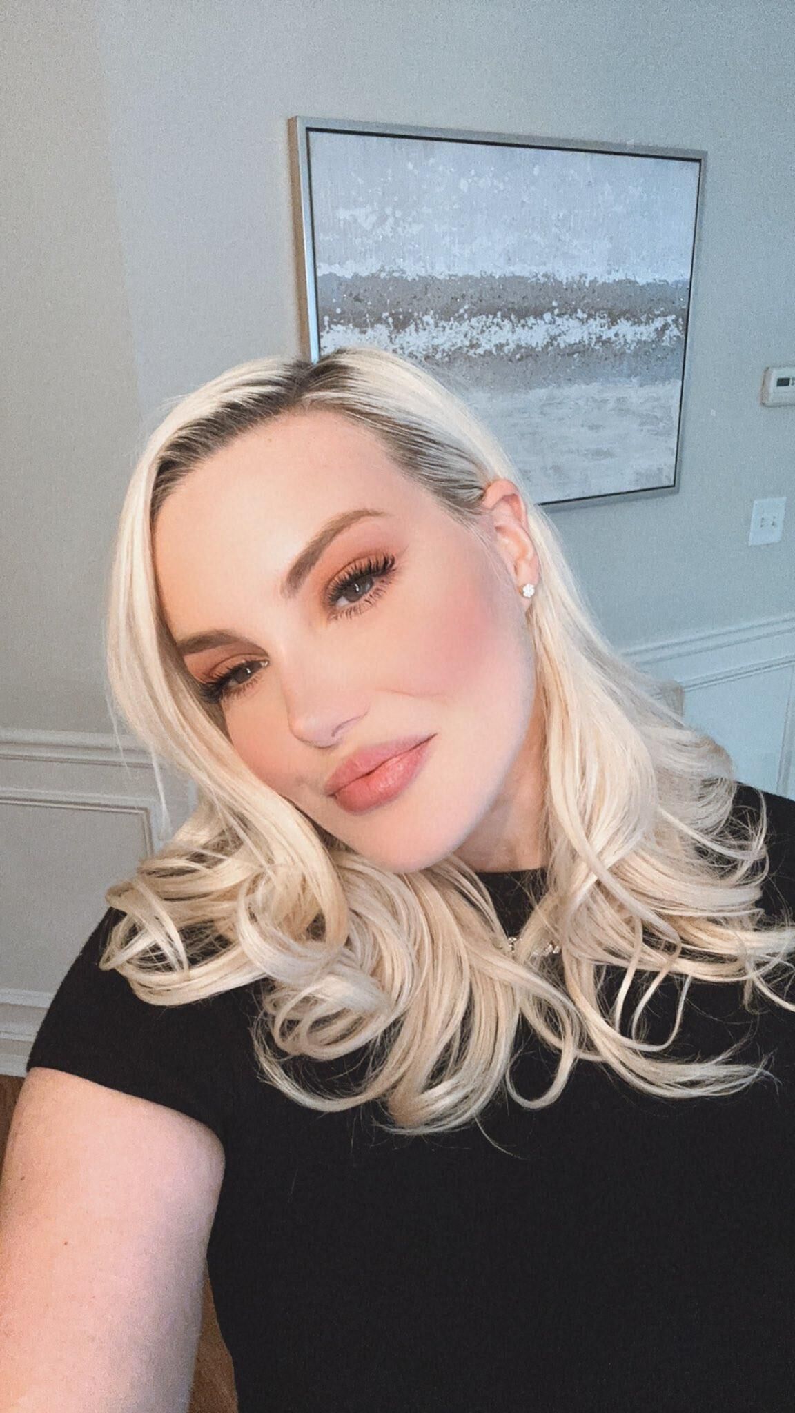 Lacey Big Ass Boobs Sexy Blonde Milf Mixed Hot Photos