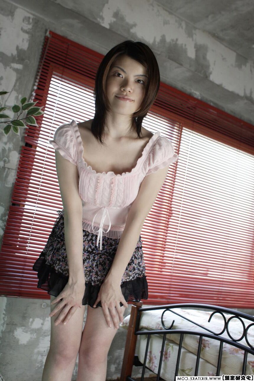 japanese nude model Rumi Nagasawa