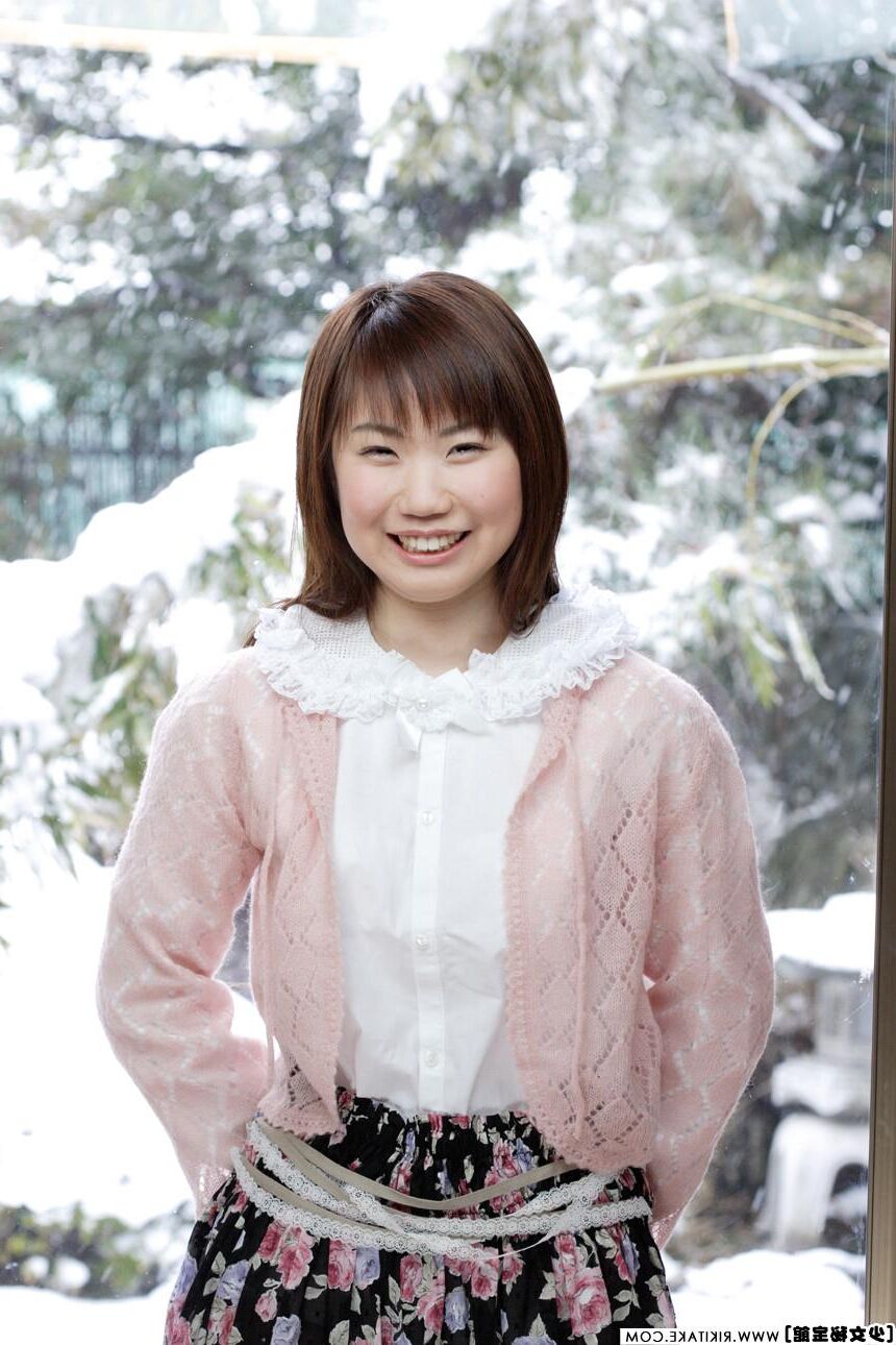 japanese nude model Miruku Nakane