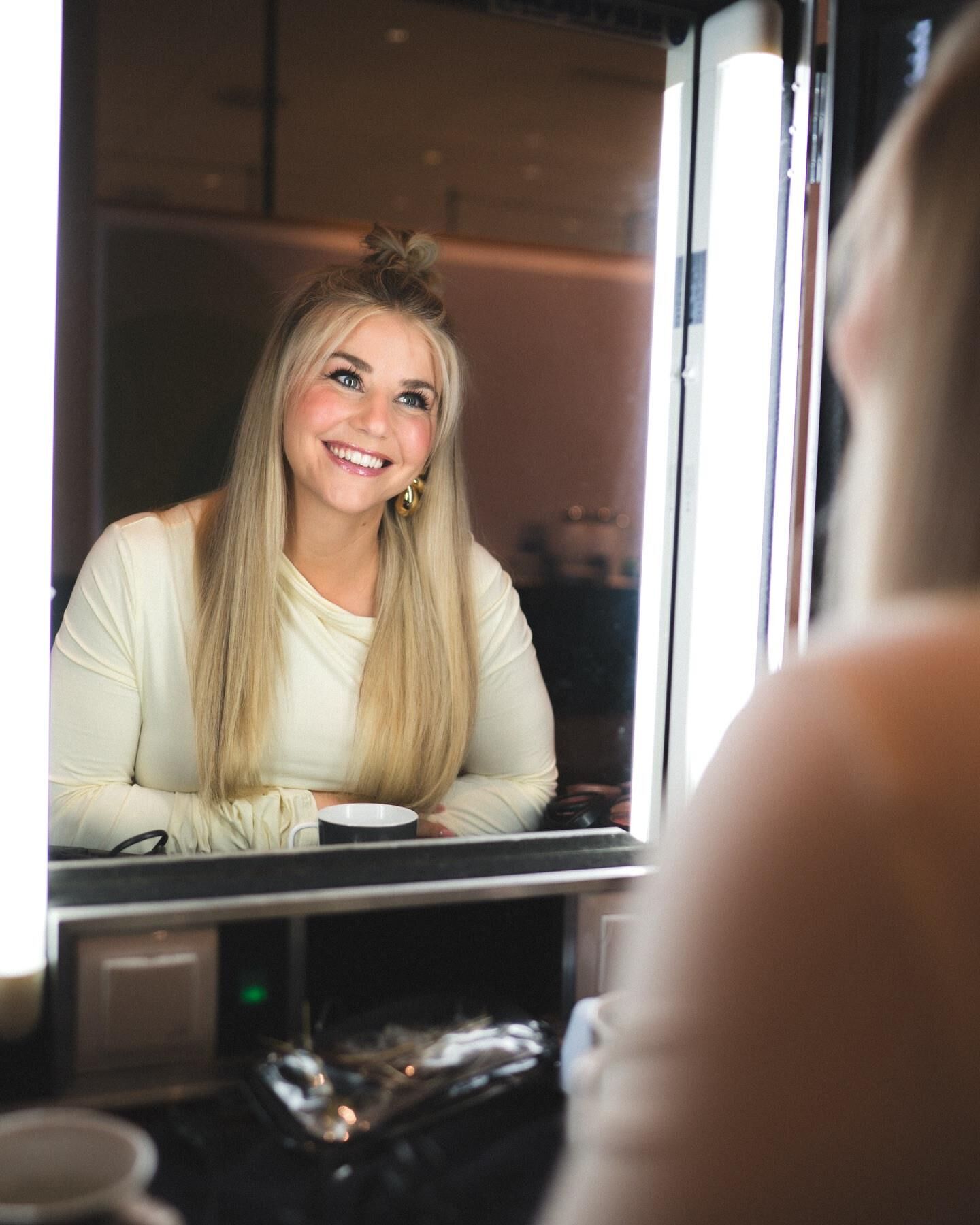 Beatrice Egli Die Perfekte Wichsvorlage