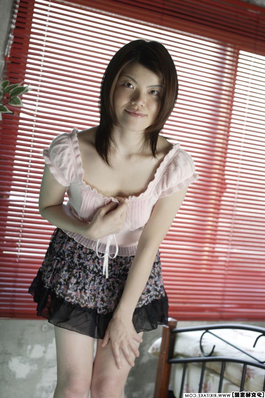 japanese nude model Rumi Nagasawa