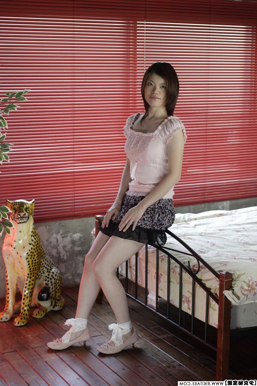 japanese nude model Rumi Nagasawa