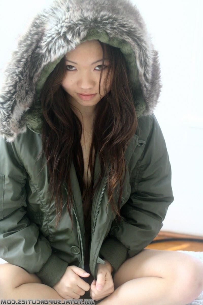 TotalSuperCuties JiJi Set # (X)
