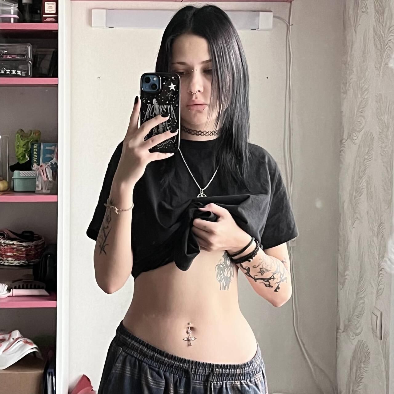 Lola | Alternative cutie #