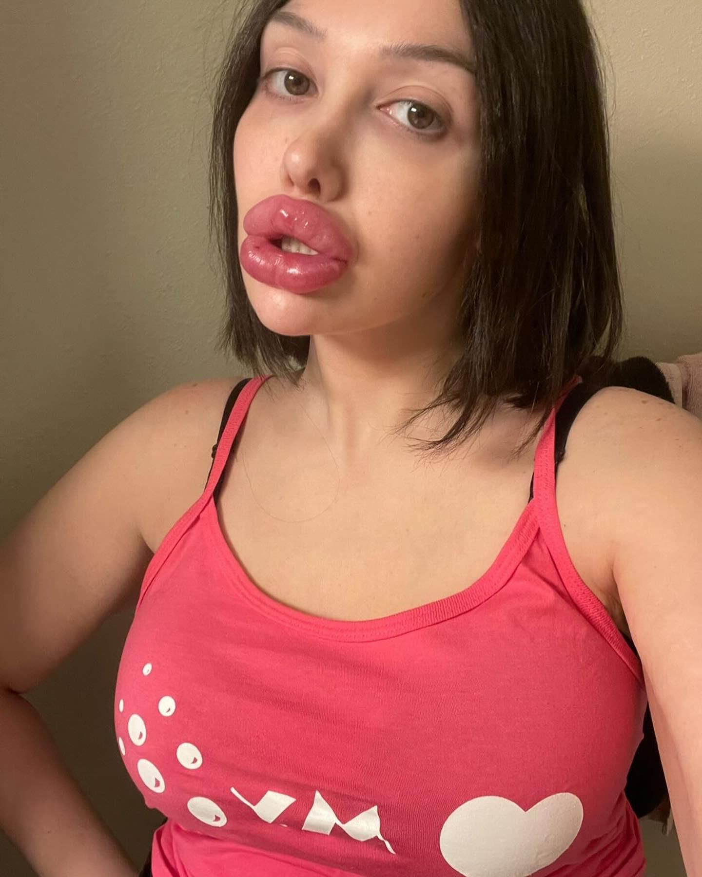Bimbo Lips Goddess
