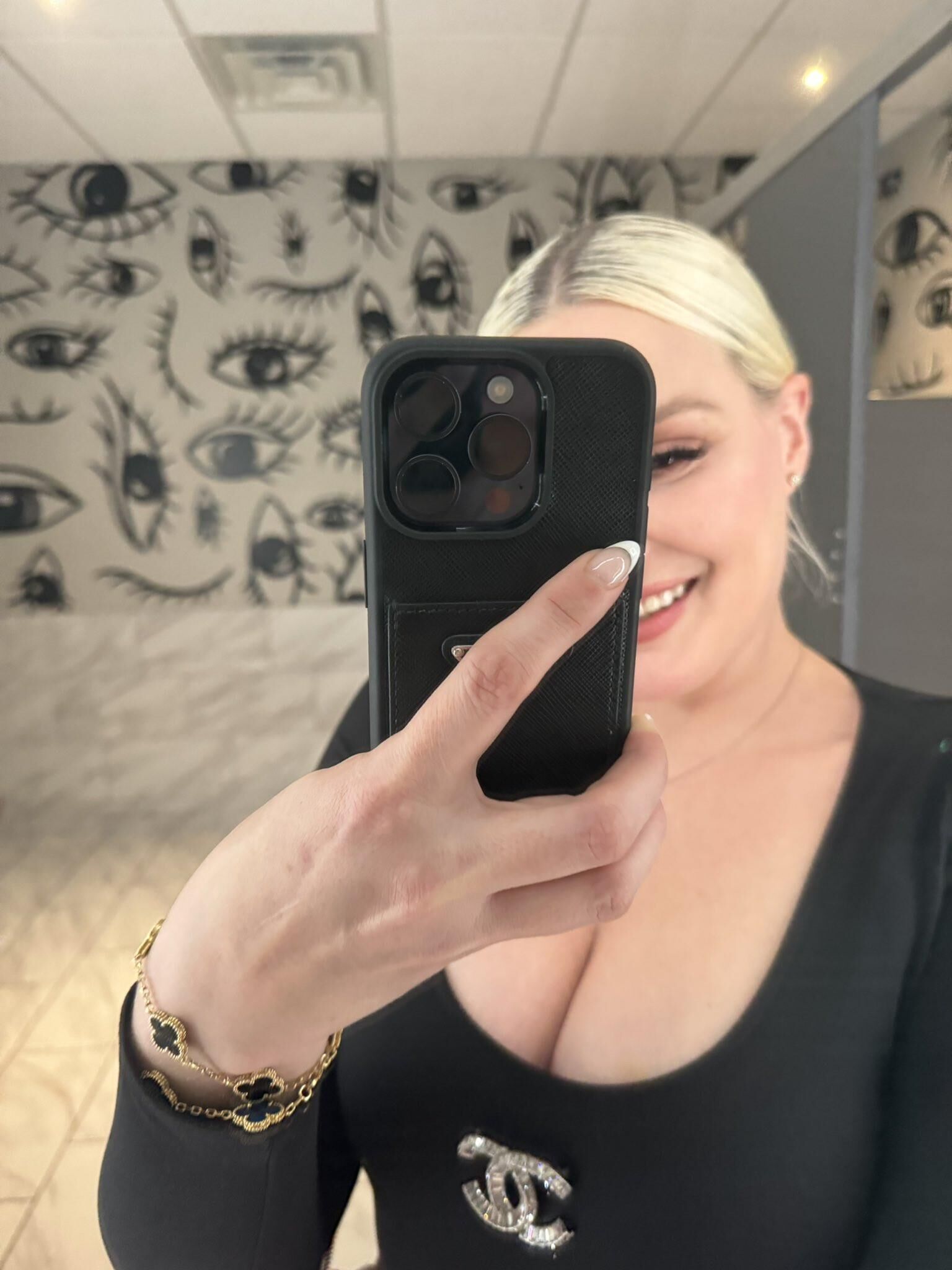 Lacey Big Ass Boobs Sexy Blonde Milf Mixed Hot Photos