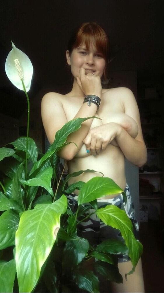 Ingwer -Teen Valeria aus Moskau